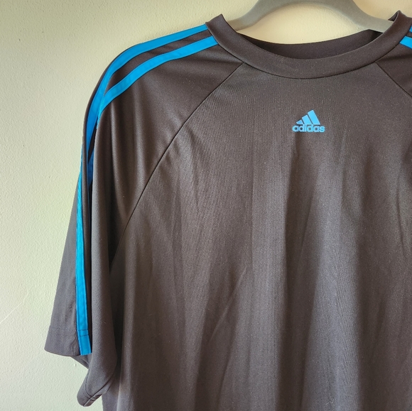 Men's Adidas Athletic Top - Picture 5 of 7